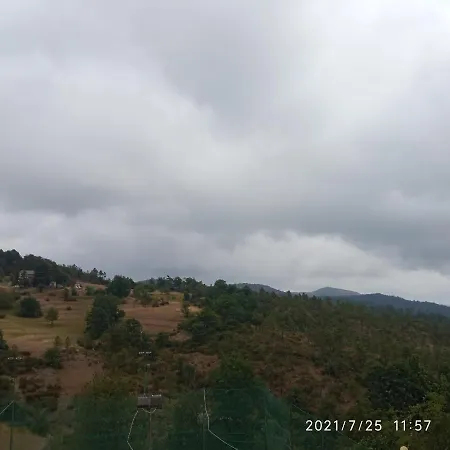 La Casa Sulla Collina Di Moretti