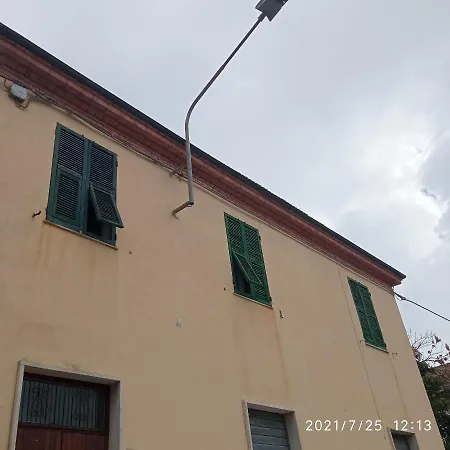 La Casa Sulla Collina Di Moretti
